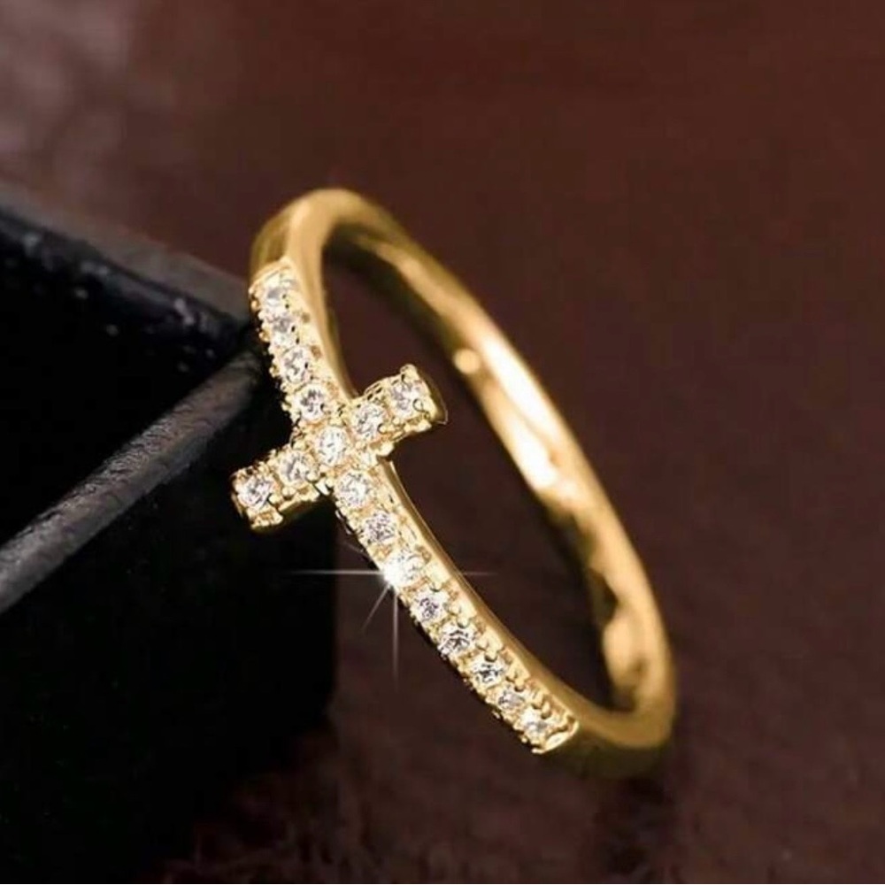 Gold Plated Zirconia Cross Ring size 7 & 8 NWT